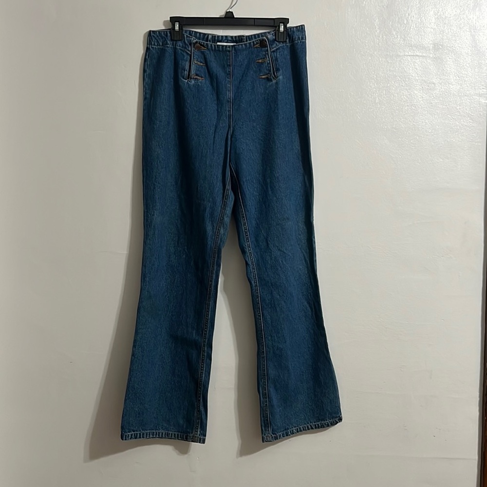 Bill Blass Women’s Jeans